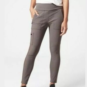 Athleta headlands hybrid cargo pant